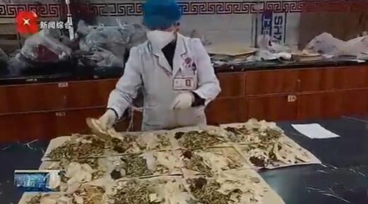 莲湖区：发挥中医药优势 爱心汤药送市民